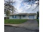 Home For Sale In Mcminnville, Oregon