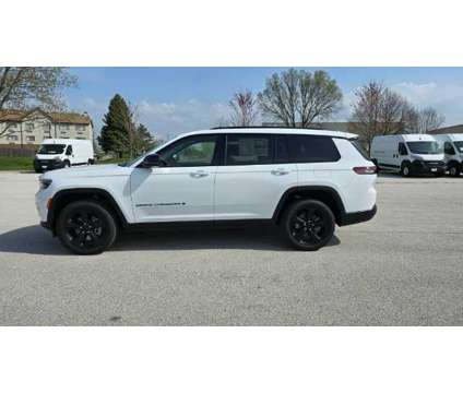 2024 Jeep Grand Cherokee L Limited is a White 2024 Jeep grand cherokee Limited SUV in Saint Charles IL