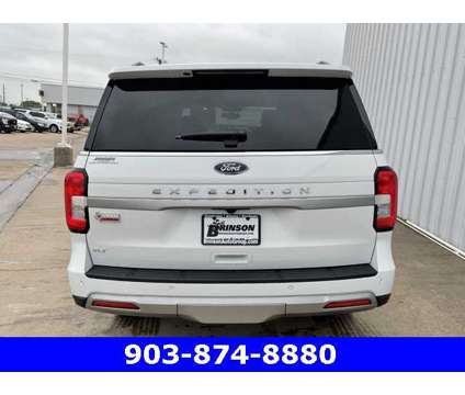 2024 Ford Expedition XLT is a White 2024 Ford Expedition XLT SUV in Corsicana TX