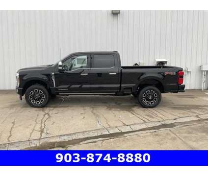 2024 Ford F-250SD Platinum is a Black 2024 Ford F-250 Platinum Truck in Corsicana TX