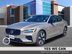 2024 Volvo S60 Recharge Plug-In Hybrid T8 Plus Dark Theme