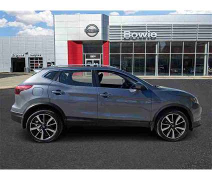 2018 Nissan Rogue Sport SL is a 2018 Nissan Rogue SL SUV in Bowie MD