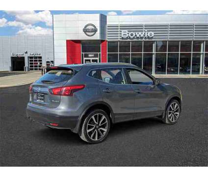 2018 Nissan Rogue Sport SL is a 2018 Nissan Rogue SL SUV in Bowie MD