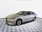 2013 Lexus ES 300h