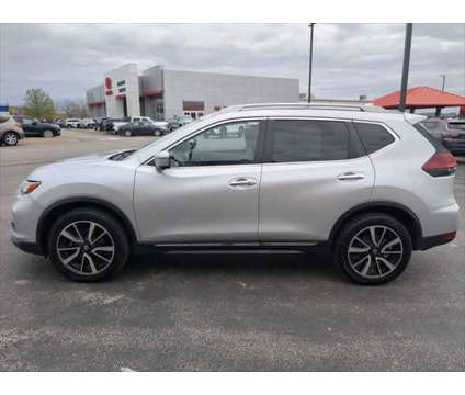 2020 Nissan Rogue SL Intelligent AWD is a Silver 2020 Nissan Rogue SL Station Wagon in Dubuque IA