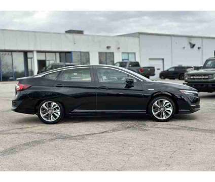 2019 Honda Clarity Plug-In Hybrid Base Carfax One Owner is a Black 2019 Honda Clarity Plug-In Hybrid Base Hybrid in Manteno IL