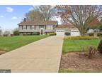 5804 Catoctin Vista Dr, Mount Airy, MD 21771