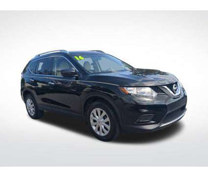 2016 Nissan Rogue S is a Black 2016 Nissan Rogue S Station Wagon in Bradenton FL