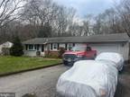3042 Pike Dr, Riva, MD 21140