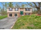 5705 Skye Dr, Clinton, MD 20735