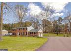 9105 Hall Ct, Owings, MD 20736