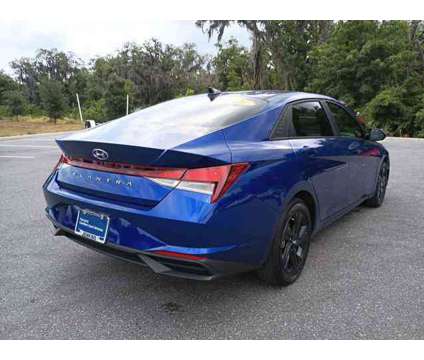 2021 Hyundai Elantra SEL is a Blue 2021 Hyundai Elantra Sedan in Leesburg FL