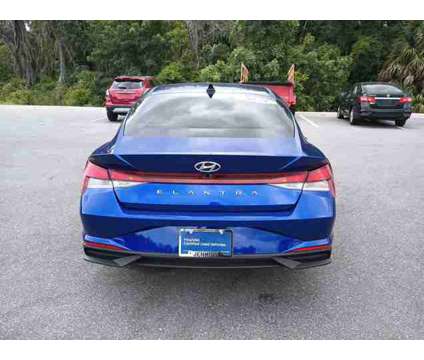 2021 Hyundai Elantra SEL is a Blue 2021 Hyundai Elantra Sedan in Leesburg FL