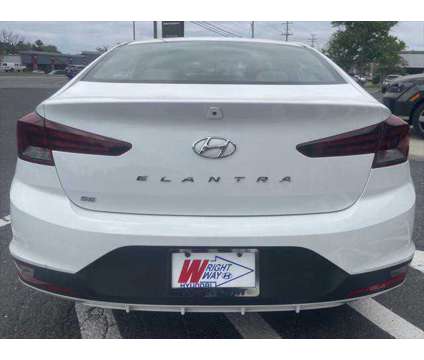 2019 Hyundai Elantra SE is a White 2019 Hyundai Elantra SE Sedan in Waynesboro VA