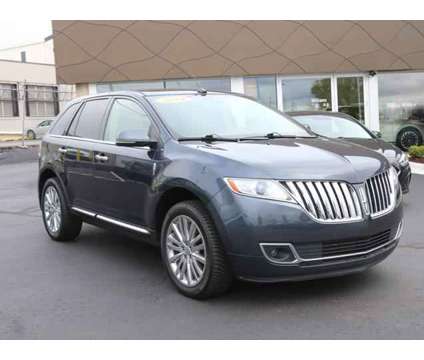 2014 Lincoln MKX Base is a White 2014 Lincoln MKX Base SUV in Lansing MI