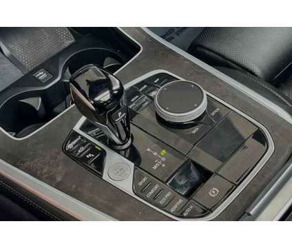 2023 BMW X5 sDrive40i is a Black 2023 BMW X5 3.0si SUV in Visalia CA