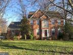 3005 white beech dr Harwood, MD -