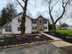 580 Shelbourne Rd, Reading, PA 19606