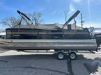 2022 Crest Pontoons DLX 240 SLRC Boat for Sale