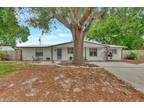 2650 Hyde Park St, Sarasota, FL 34239