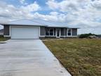 461 Cheshire Ct, Labelle, FL 33935