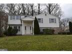 3138 Alpin Dr, Dresher, PA 19025