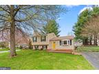 19816 Chesley Knoll Dr, Gaithersburg, MD 20879