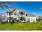 6 Southwind Ln, Downingtown, PA 19335