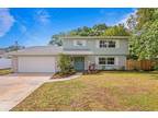 10514 Homestead Dr, Tampa, FL 33618