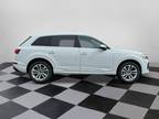 2025 Audi Q7 Premium