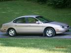 1999 Ford Taurus SE