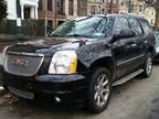 2010 Yukon Denali 8 Passenger with Clean Title 110K miles