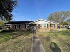 Home For Sale In Pascagoula, Mississippi