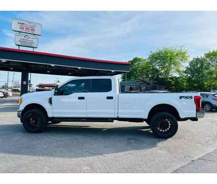 2017 Ford F350 Super Duty Crew Cab for sale is a White 2017 Ford F-350 Super Duty Car for Sale in Charlotte NC