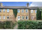 2 bedroom apartment for sale in The Grove, Caterham, CR3