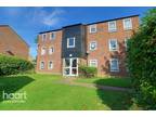 Drood Close, Chelmsford 2 bed flat for sale -