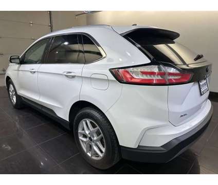 2021 Ford Edge SEL is a White 2021 Ford Edge SEL Car for Sale in Madison WI
