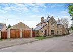3 bed house for sale in Wakerley Road, LE15, Oakham