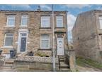 3 bedroom end of terrace house for sale in Carlton House Terrace, Halifax