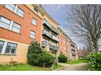 2 Bedroom Flat for Sale in Flat North Point, Tottenham Lane