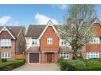 5 Bedroom House for Sale in Limewood Close