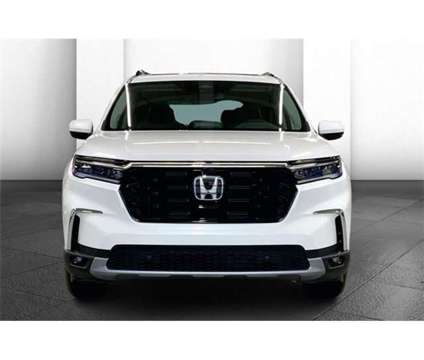 2025 Honda Pilot Elite is a Silver, White 2025 Honda Pilot Elite Car for Sale in Capitol Heights MD
