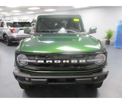 2024 Ford Bronco Outer Banks is a Green 2024 Ford Bronco Car for Sale in Philadelphia PA