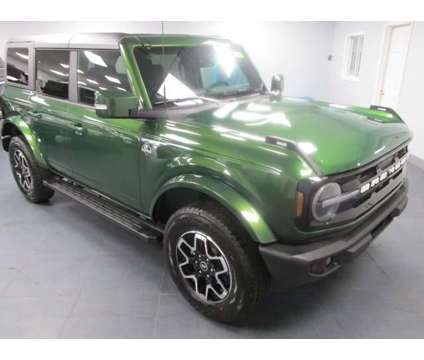 2024 Ford Bronco Outer Banks is a Green 2024 Ford Bronco Car for Sale in Philadelphia PA