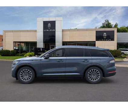 2024 Lincoln Aviator Reserve is a Blue 2024 Lincoln Aviator SUV in Cincinnati OH