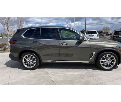 2024 BMW X5 xDrive40i is a Green 2024 BMW X5 4.8is Car for Sale in Reno NV