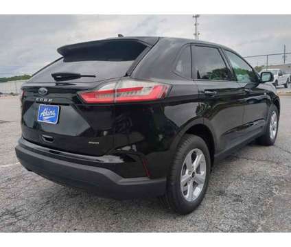 2024 Ford Edge SE is a Black 2024 Ford Edge SE Car for Sale in Winder GA