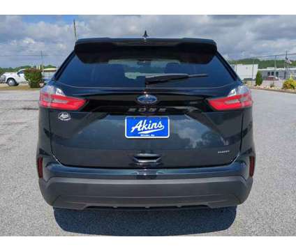 2024 Ford Edge SE is a Blue 2024 Ford Edge SE Car for Sale in Winder GA