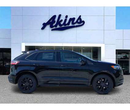 2024 Ford Edge SE is a Black 2024 Ford Edge SE Car for Sale in Winder GA