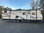 2018 Cruiser RV Shadow Cruiser 280QBS 31ft